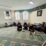 ✅همزمان با فرارسیدن ماه محرم مراسم قرائت زیارت عاشورا در بین کارکنان شهرداری منطقه یک برگزار می گردد